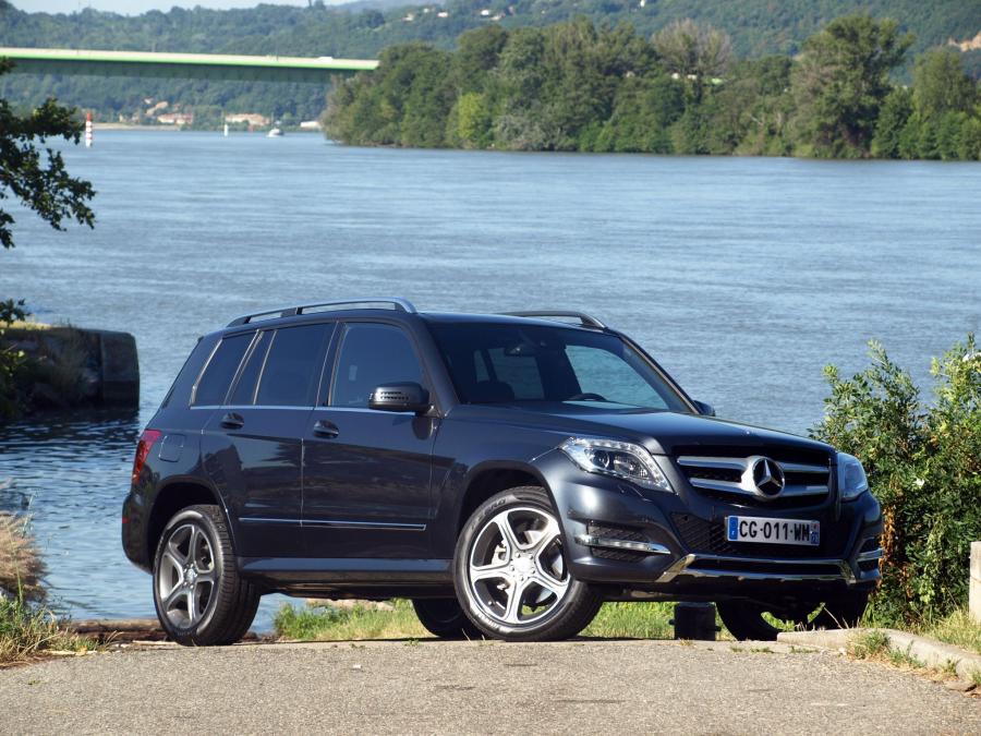 Mercedes-Benz GLK250 BlueTEC 2012 года  (фото 1 из 13)
